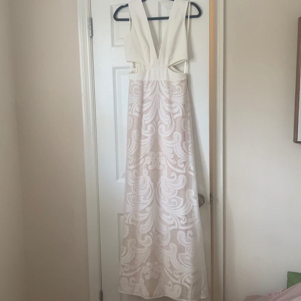 BCBGMAXAZRIA Marilyne Dress in White